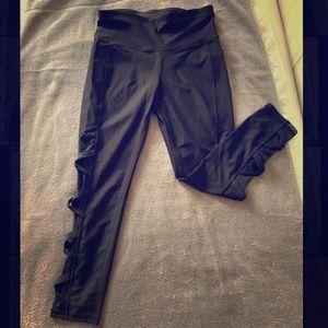 Black leggings with lace up ankle detail- Xersion